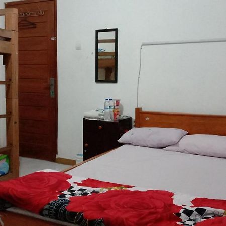Jiddan Syariah Redpartner Hotel Lembang Eksteriør billede